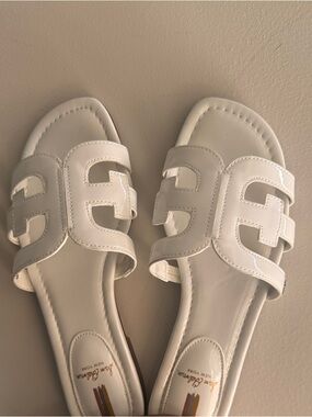 Never Worn - Sam Edelman White Cutout Slide Sandals